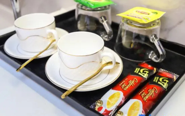 Enzo Light Luxury Apartment Hotel (Chengdu Wangfujing Lijiatuo Subway Station) – Meal – Chengdu