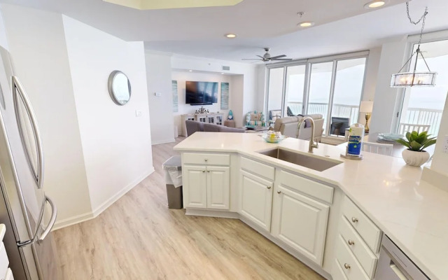 Silver Beach 1006w 4 Bedroom Condo