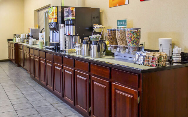 Quality Inn & Suites Conference Center