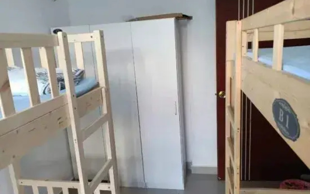 Time Xiaozhu Youth Hostel