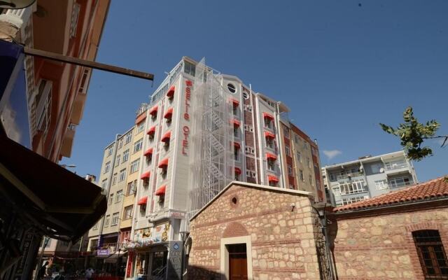 Selis Hotel