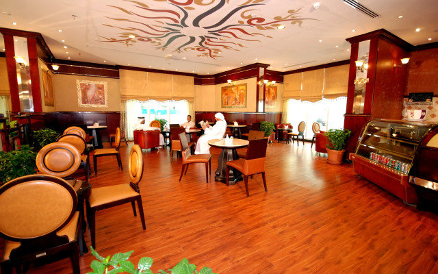 Al Bustan Tower Hotel Suites