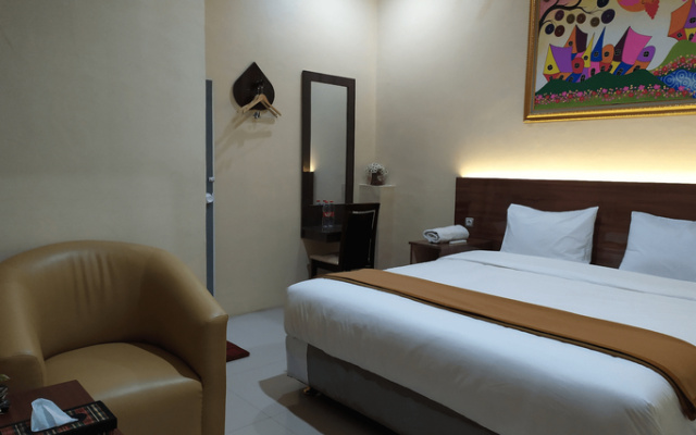 Hotel Grand Royal – Guest Rooms – Pemalang
