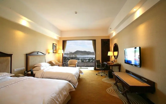 Anqing Country Garden Phoenix Hotel