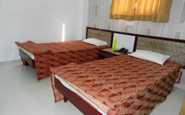 Hotel Krishna Dham