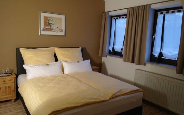 Heidehotel Jagdhof Dobra GmbH