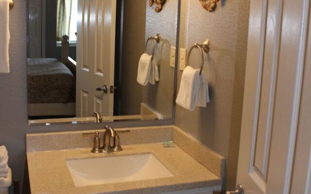 Gulf Shore Condo #708