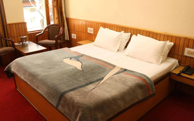 Hotel New Adarsh