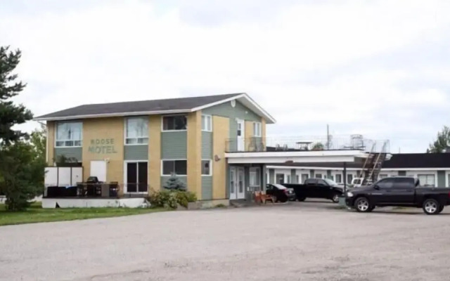 Moose Motel