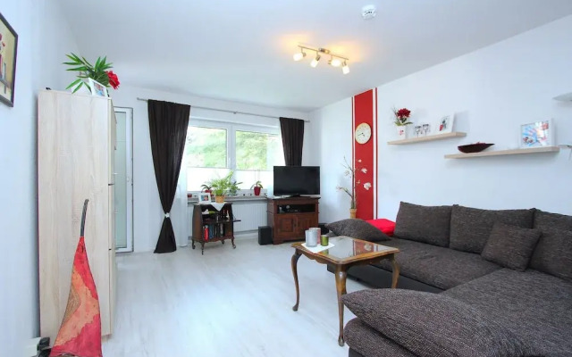 Private Apartment Crusiusstraße