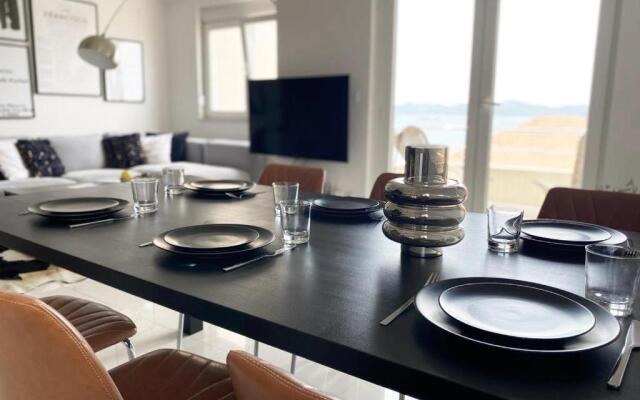 Apartment Beachfront Petar