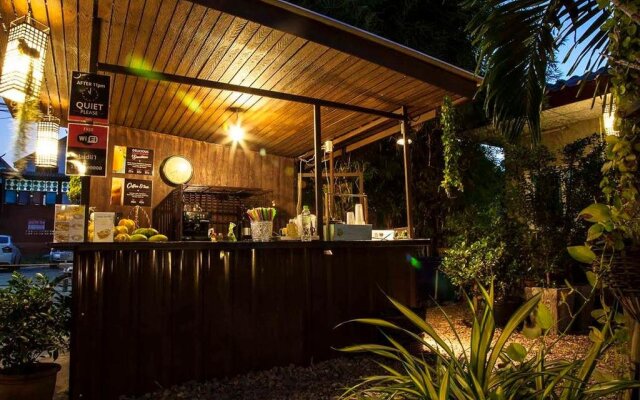 Jaidee Bamboo Huts