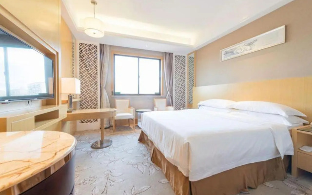 Vienna Shanghai Waigaoqiao Free Trade Zone