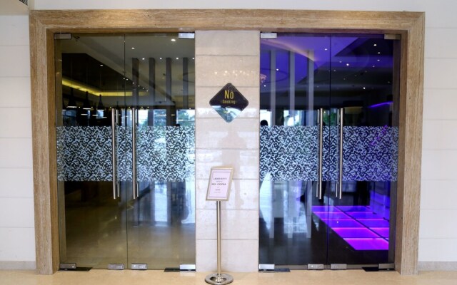 OYO 1394 Ambassador Hotel