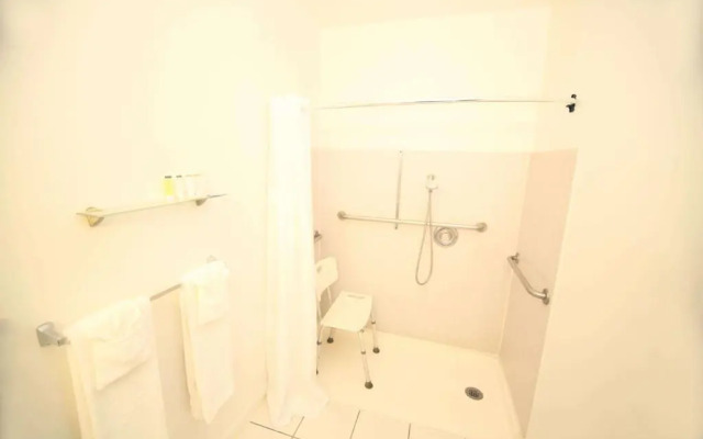 Travelodge Burbank-Glendale