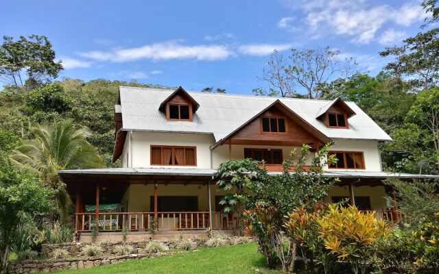 Cerro La Sal Ecolodge