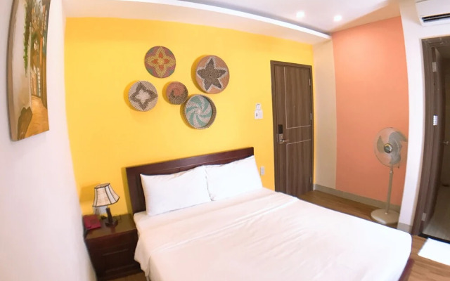 Azure Hotel Danang