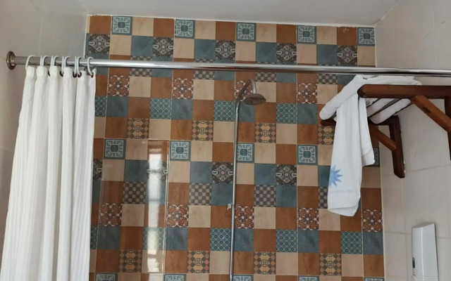 Kenya Comfort Hotel