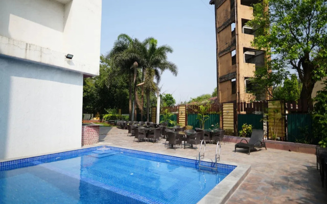 Hotel Grand Visava