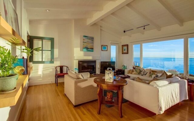 Sunset Beach 2 Bedrooms 2 Bathrooms Home