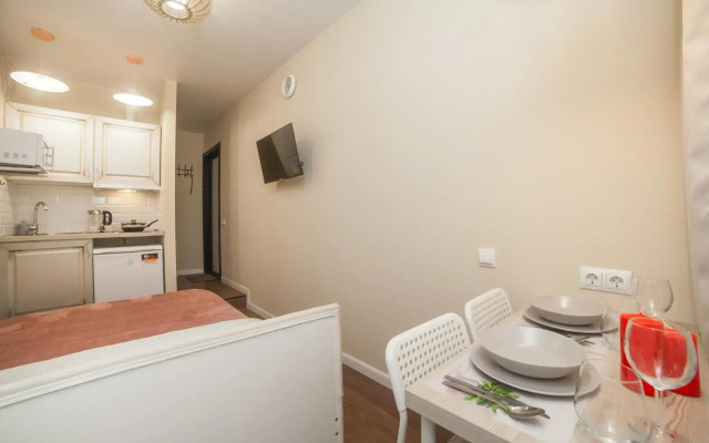 Санди на Новодмитровская 2к6