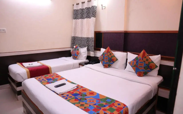 Smilestay Sairam Residency