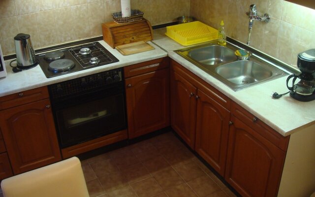 Anmar Apartments