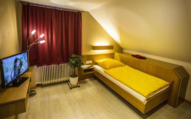 Boardinghouse Remchingen Baan Arun
