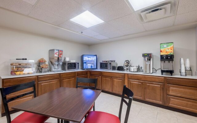 Spark by Hilton Bentonville