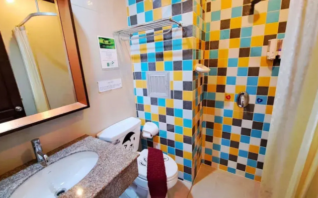 House of Wing Chun Theme Hotel and Restaurant