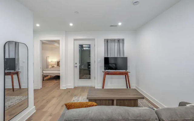 Capitol Hill Suites - Unit 3