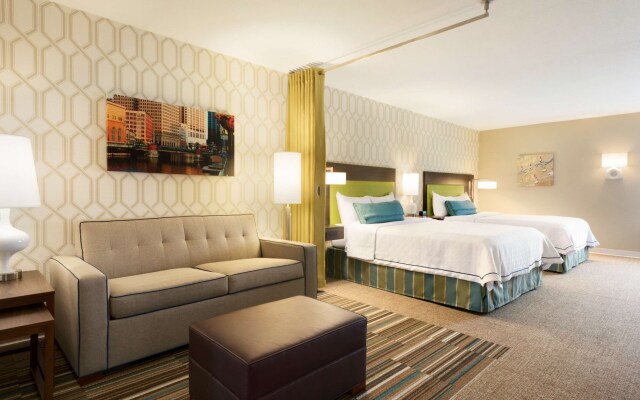 Home2 Suites By Hilton Milwaukee Brookfield
