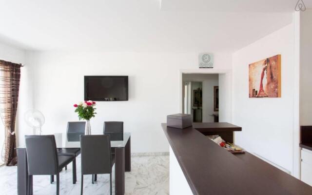 Appartement F3 vue mer et croisette