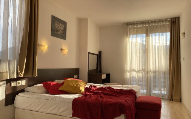 "banderitsa Apartment in Bansko With Queen Size bed and Kitchen N5181"