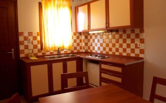 Antonia Apartments
