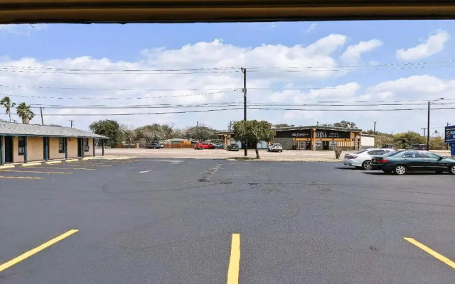 Economy Inn Kingsville