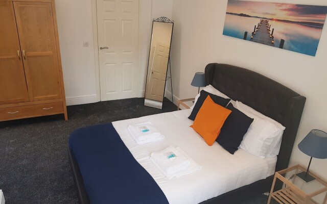 BlueOne Serviced Apartments-Sandon House
