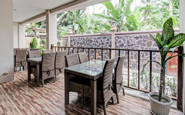 Capital O 91696 Kimara Homestay And Resto