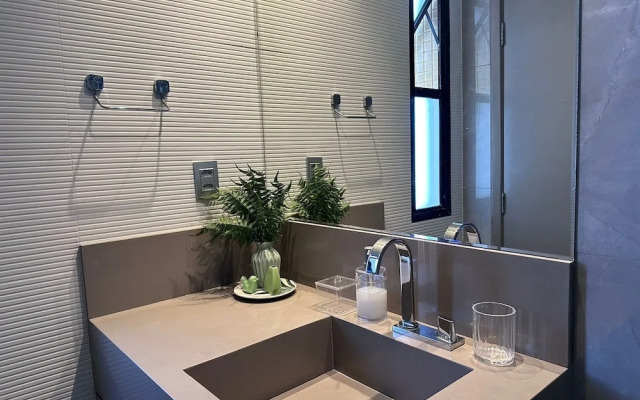 Atlantis Praia Suite 201