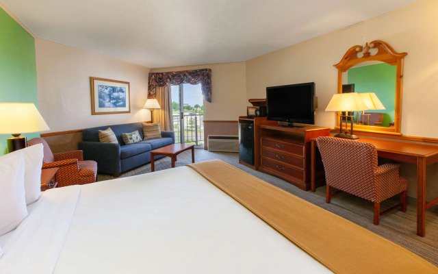 Apple Tree Inn, SureStay Collection by Best Western