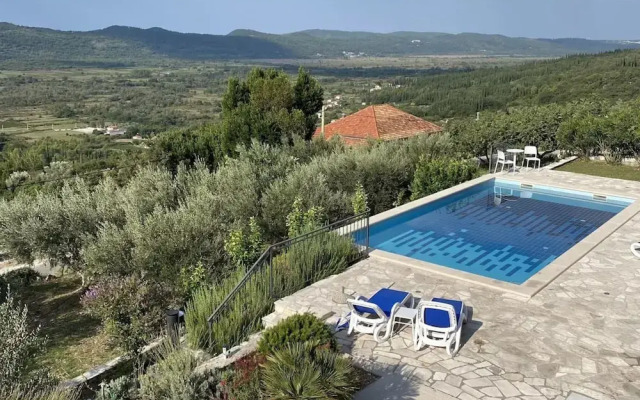 Villa Oliva