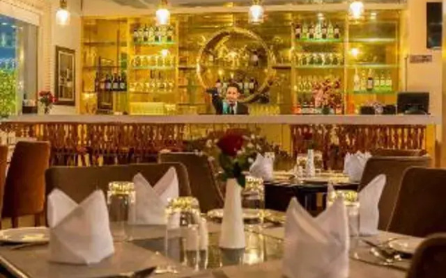 Hotel Luxe Opera NH8 – 7km from IGI Airport Delhi