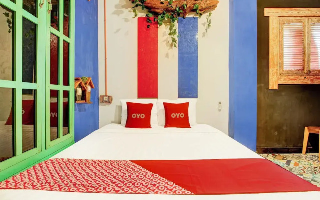 OYO 94405 D'classic Homestay
