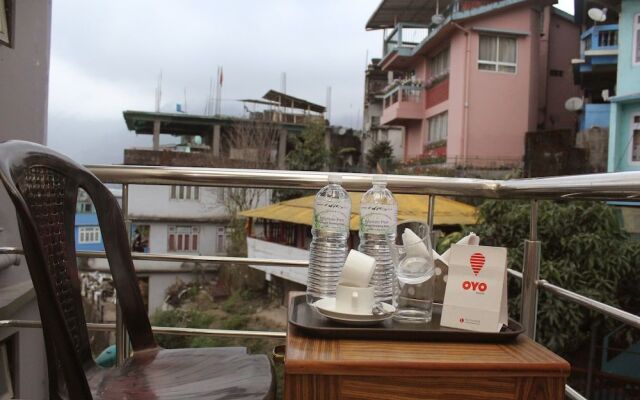 OYO 8164 Hotel Hans Inn Regency