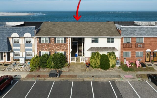 Waterfront North Wildwood Family Retreat