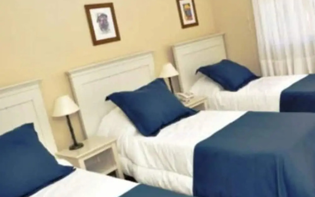 Hotel Ayres Colonia