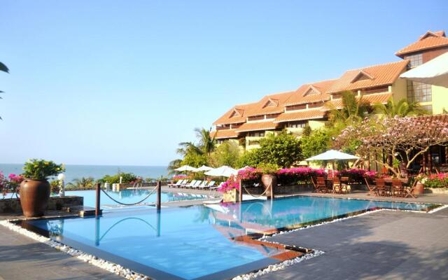 Romana Resort & Spa