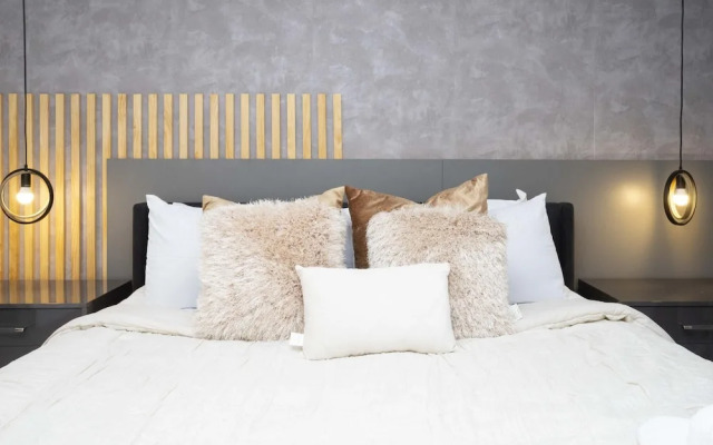 7316 Luxury Home Near Disney