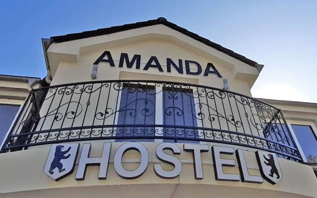 Amanda Hostel