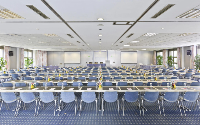 Arvena Park Das Hotel am Franken-Center